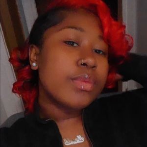 Meet your Posher, Miracle